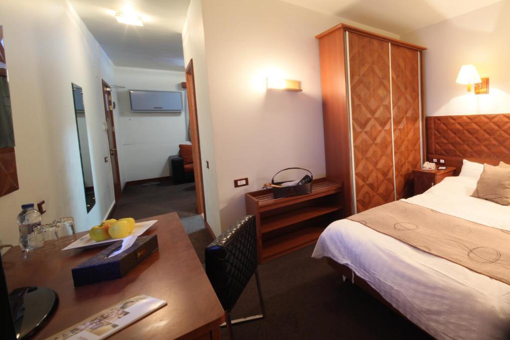 Plasma Hotel Trablus Oda fotoğraf